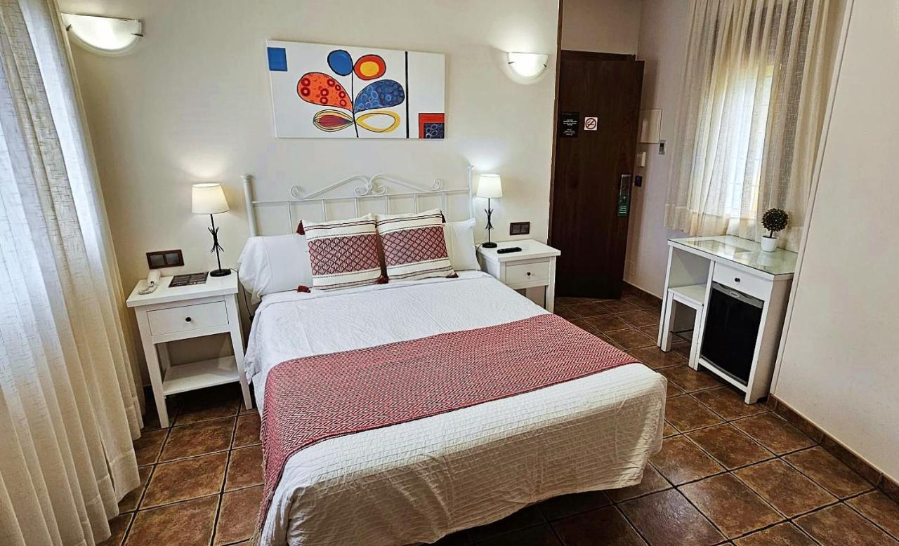Hotel Medina De Toledo Zewnętrze zdjęcie
